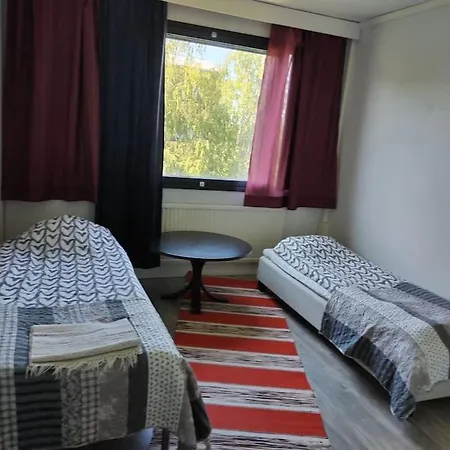 Appartement Cheaprooms In City Tornio